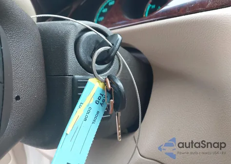 2011 Buick Lucerne Cxl z USA, uszkodzony, nr VIN 1G4HC5EM8BU126603